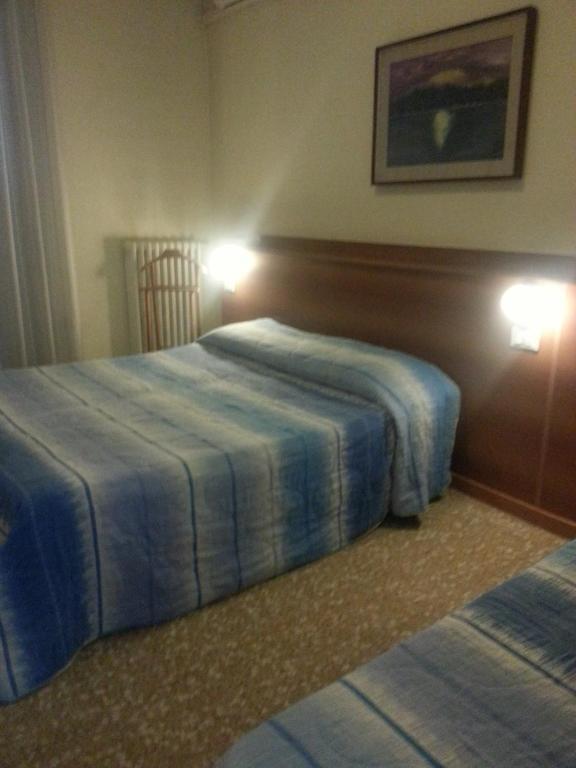 Hotel Lombardia Seveso Zewnętrze zdjęcie